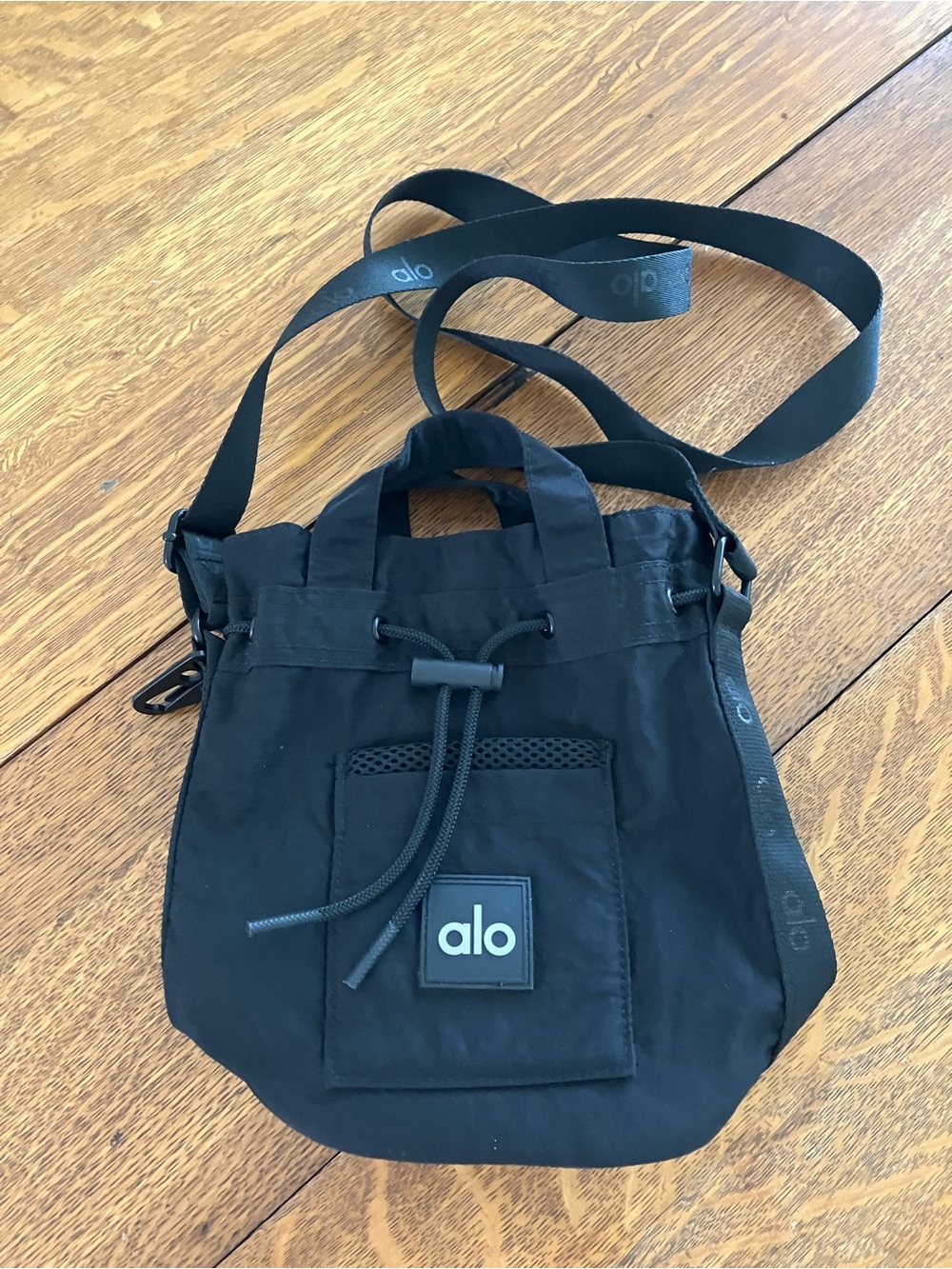 Alo sac crossbody bag